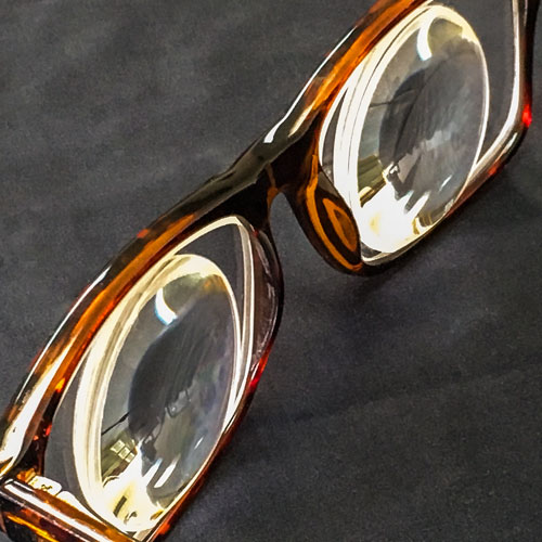 Handmade Lenticular Lens with a +45 insert power 