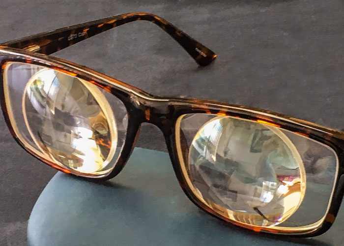 Handmade Lenticular Lens with a +45 insert power 